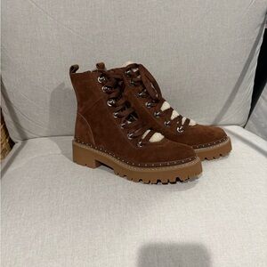 Steve Madden Brown Suede Lug Sole Combat Boots Size 9 NWT